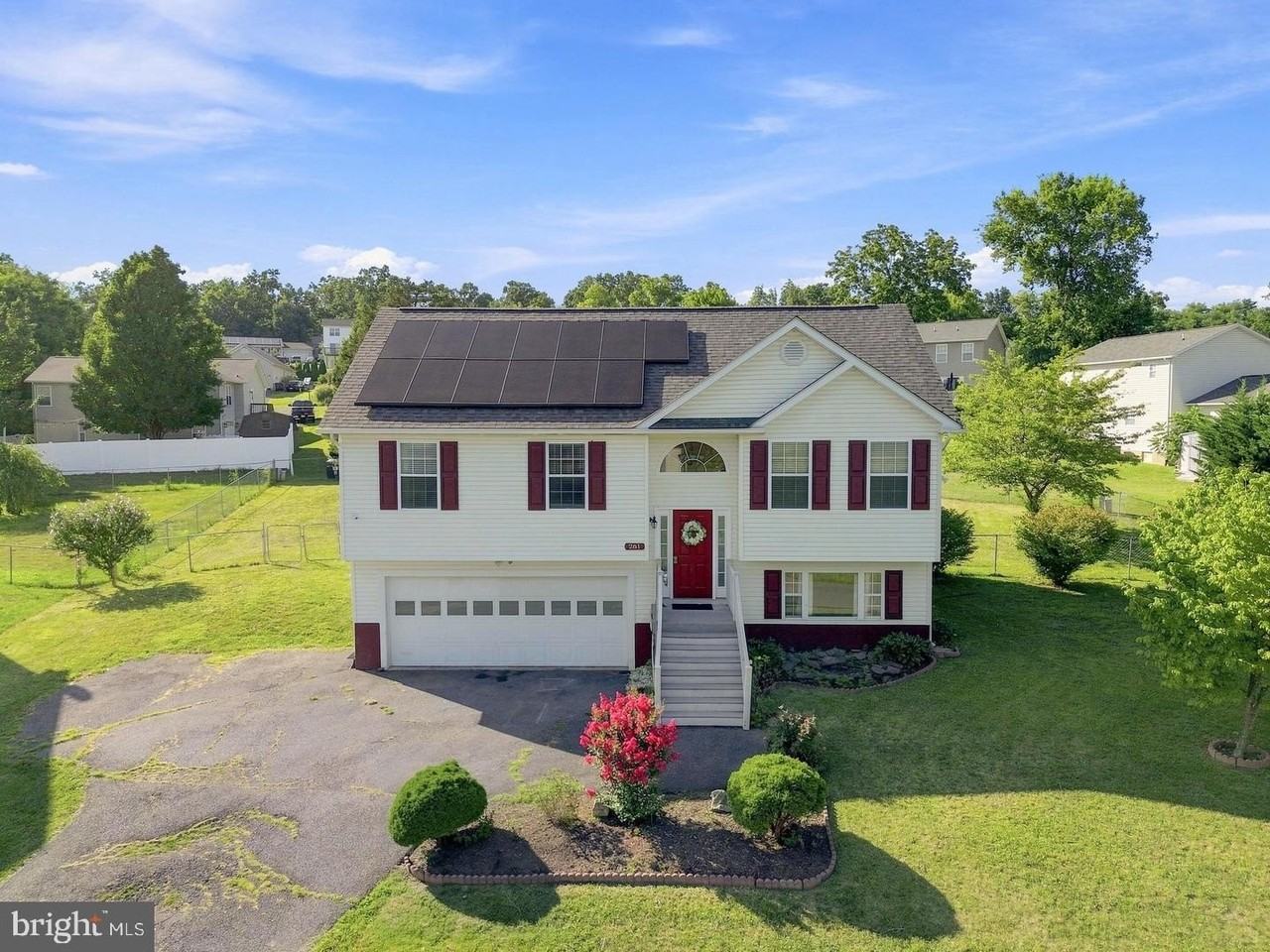 261 Baer Oak Dr - Photo 2 of 50
