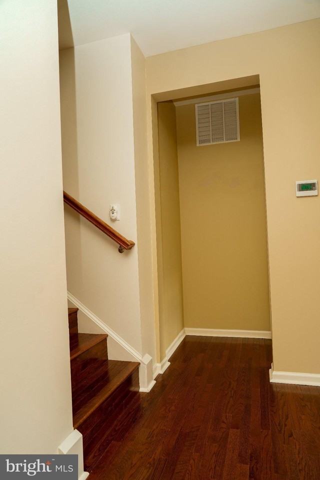 18 Farmview Dr - Photo 6 of 50