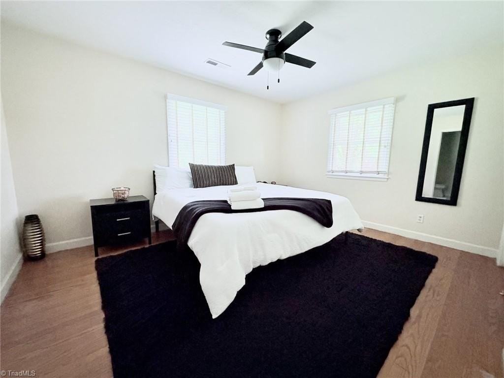 205 Venus Dr - Photo 7 of 13