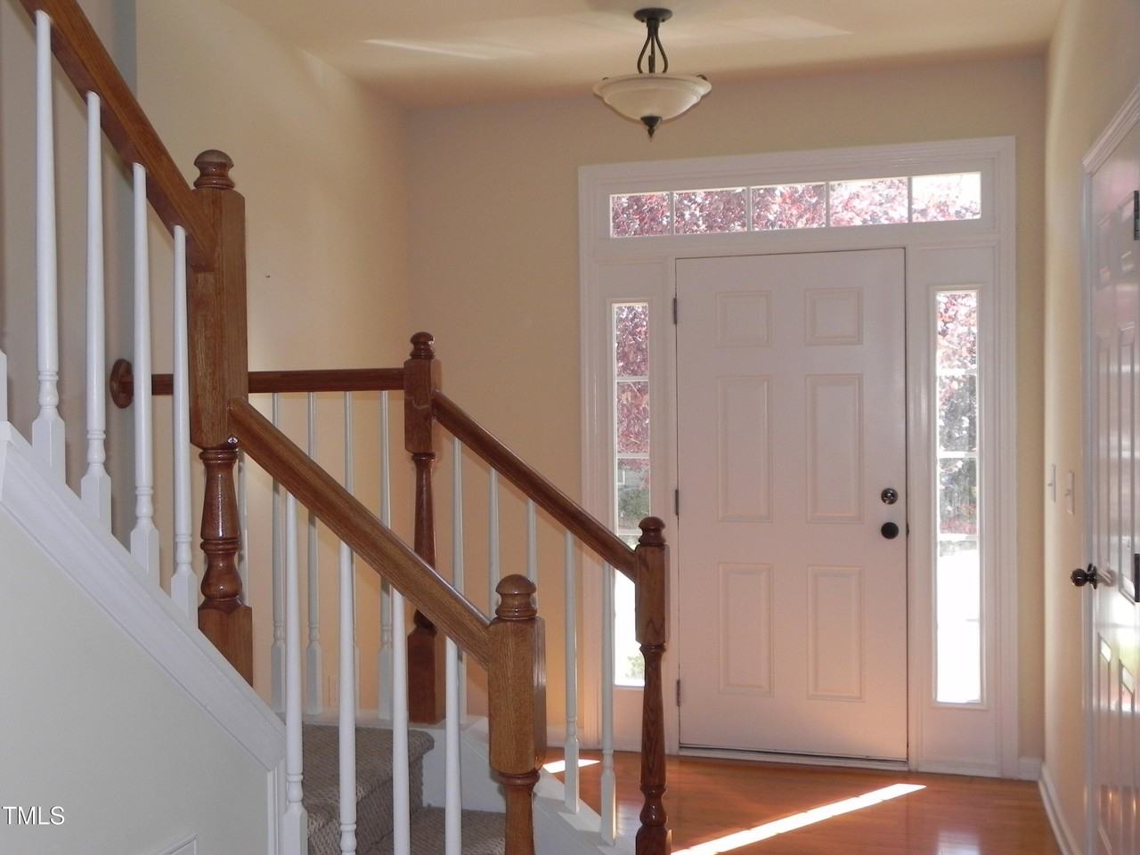 248 Linden Park Ln - Photo 2 of 20