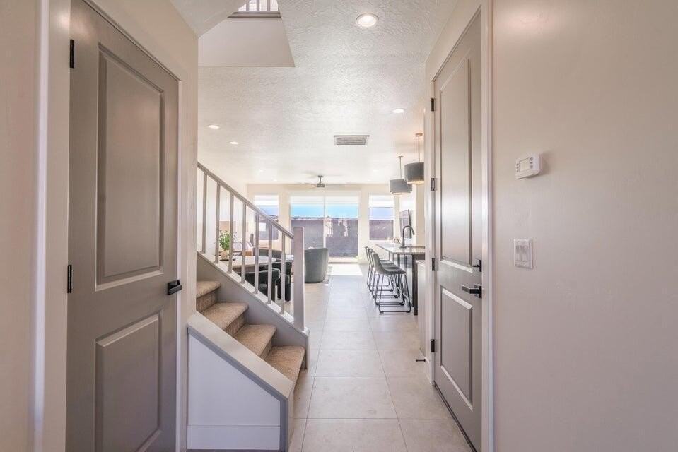 2972 W 570 N - Photo 4 of 14