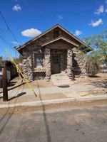 featured image of 544 W 12th St