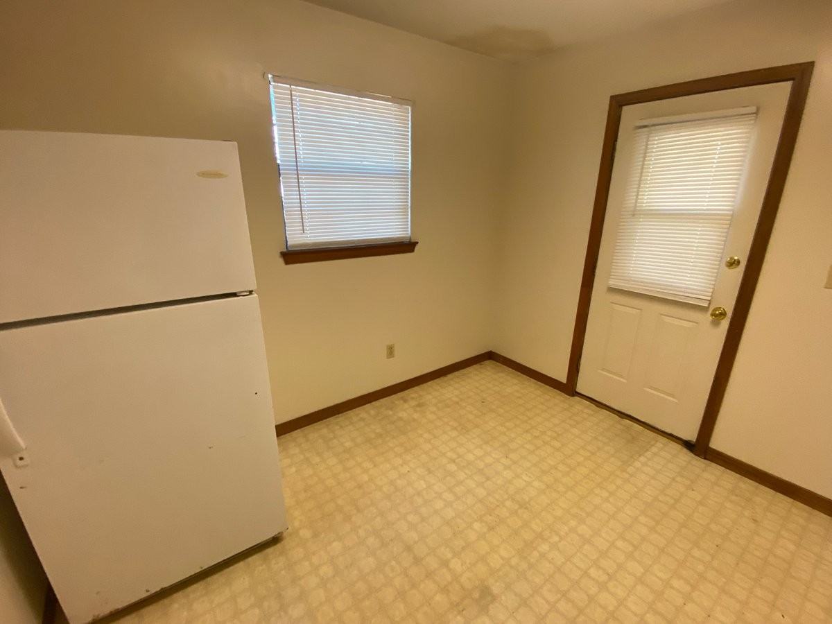 204 Davenport Rd #11 - Photo 5 of 10