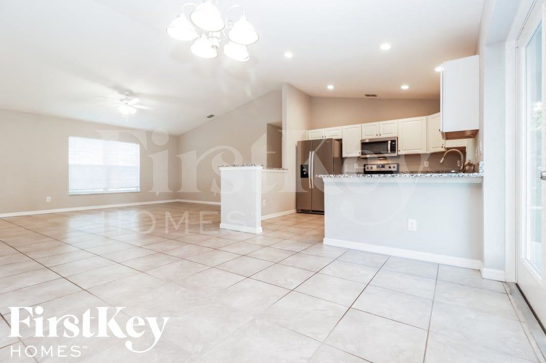 10397 Grail Ave - Photo 6 of 15