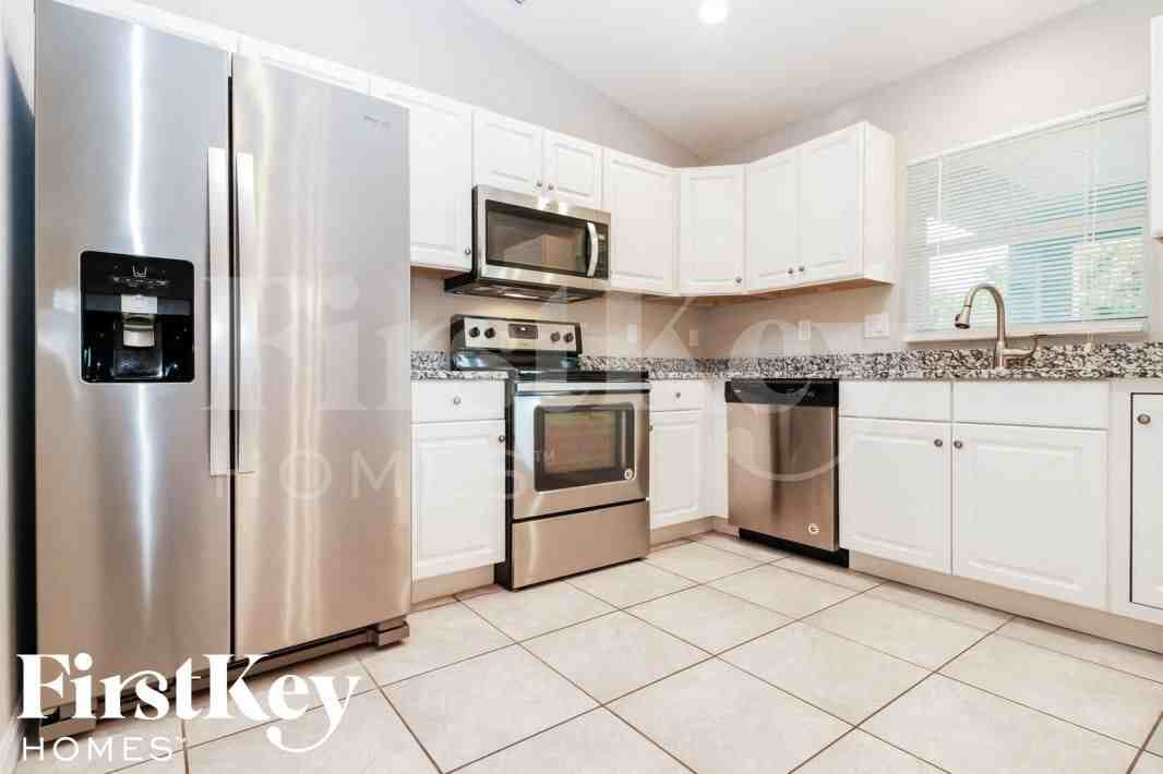 10397 Grail Ave - Photo 7 of 15