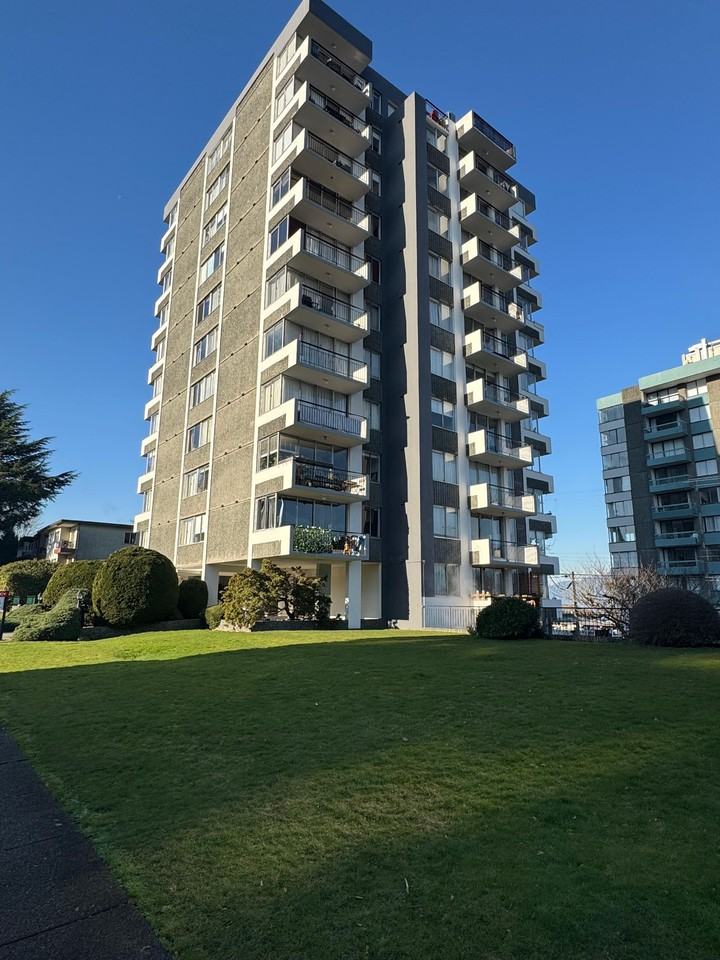 Kitsilano - Photo 2 of 10