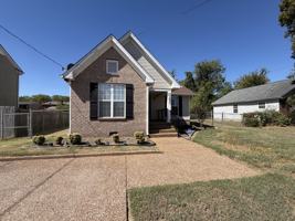featured image of 2821 Hydes Ferry Rd