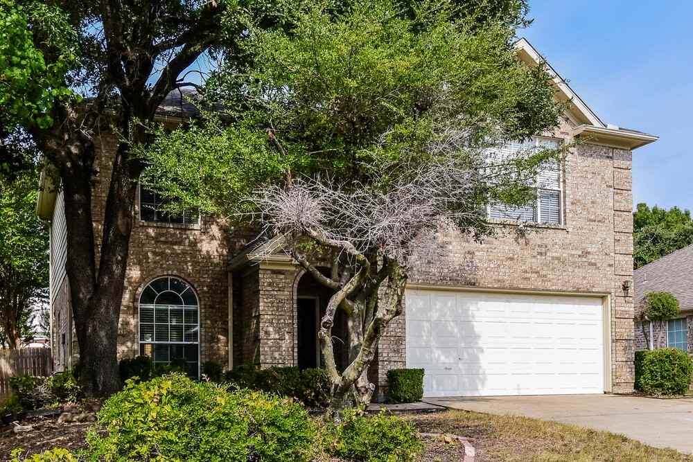 707 Glenwood Ct - Photo 4 of 17