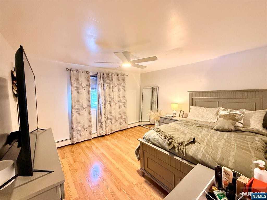 62 Jewell St ##2 - Photo 6 of 7