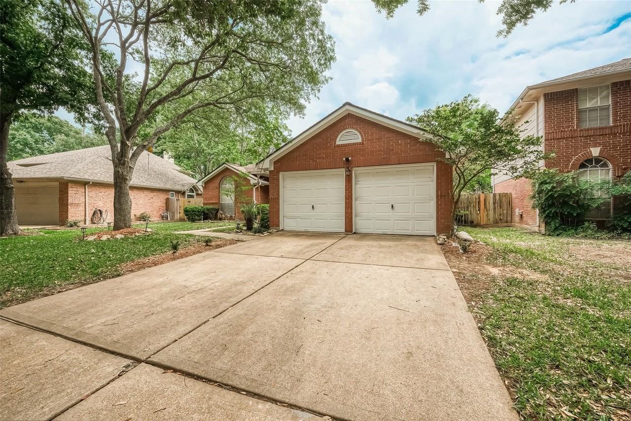 207 Rolling Plains Dr - Photo 5 of 32