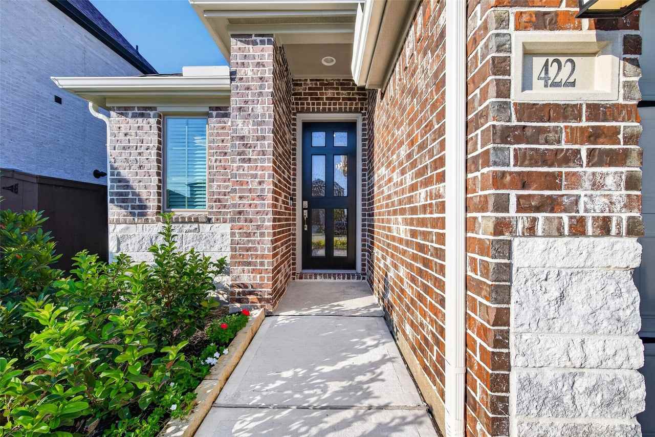 422 Big Pine Trl - Photo 2 of 49