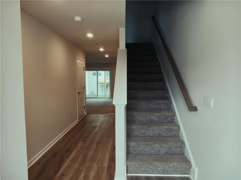 8215 Brodie Ct - Photo 3 of 30
