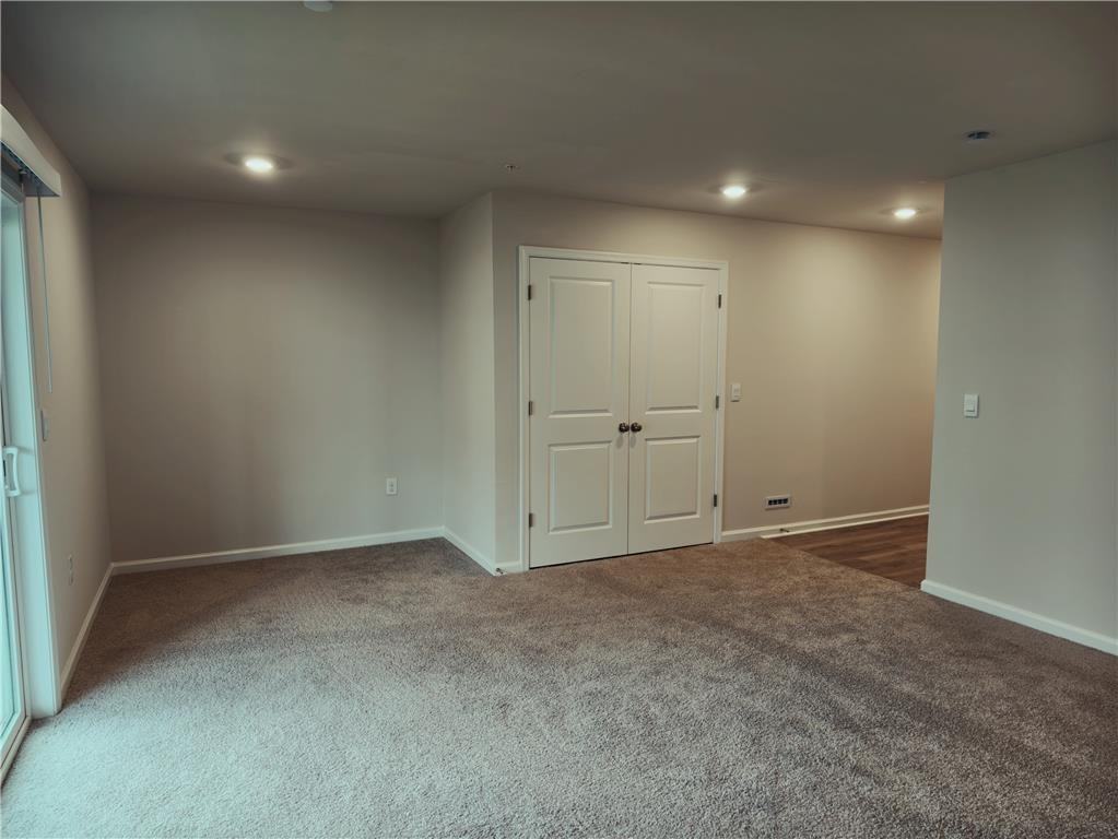 8215 Brodie Ct - Photo 5 of 30
