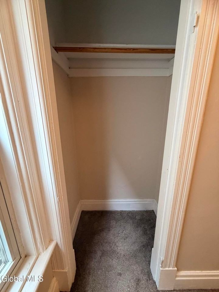 538 7th Ave - Photo 5 of 14
