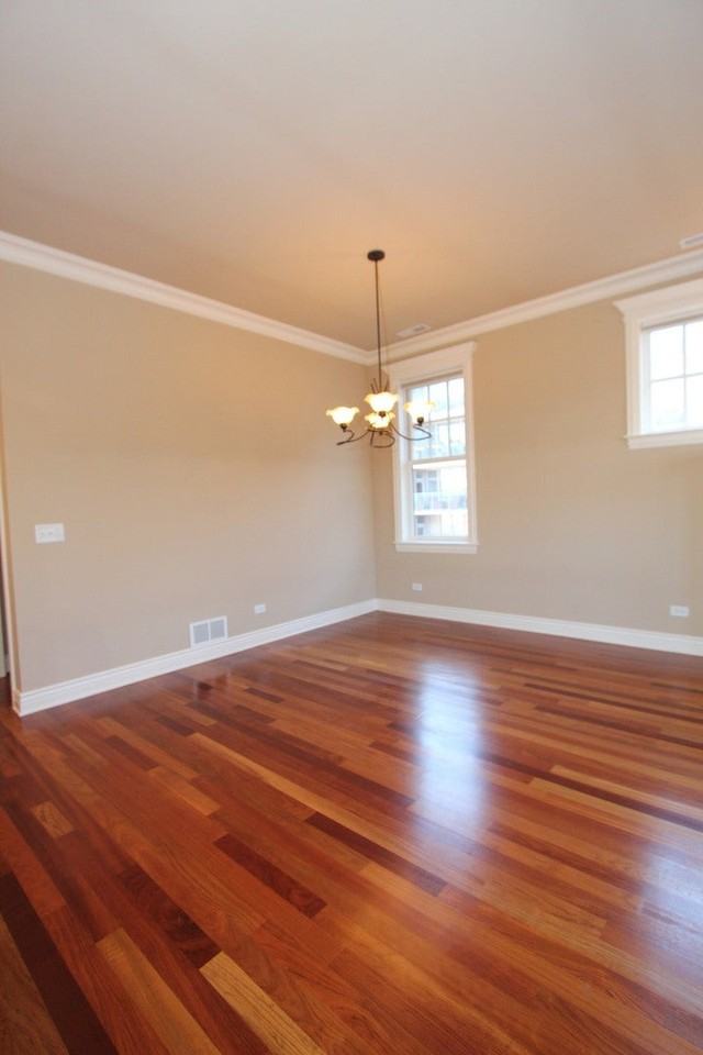 35 S Racine Ave - Photo 6 of 25