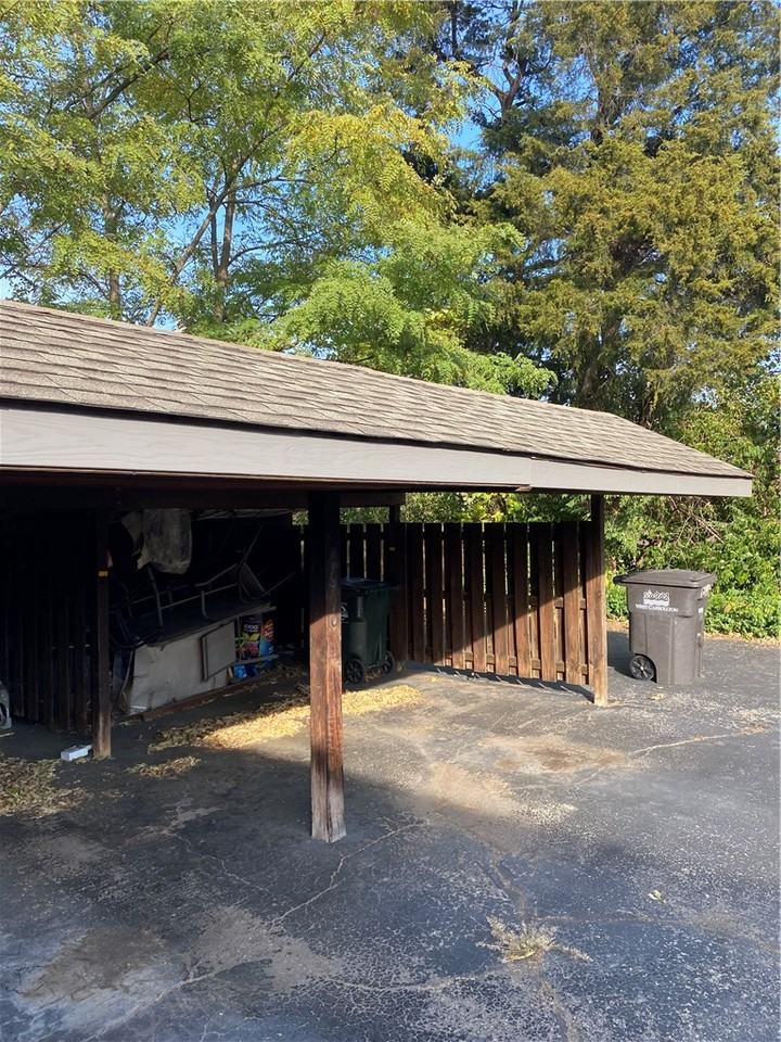 6070 Norwell Dr - Photo 3 of 6