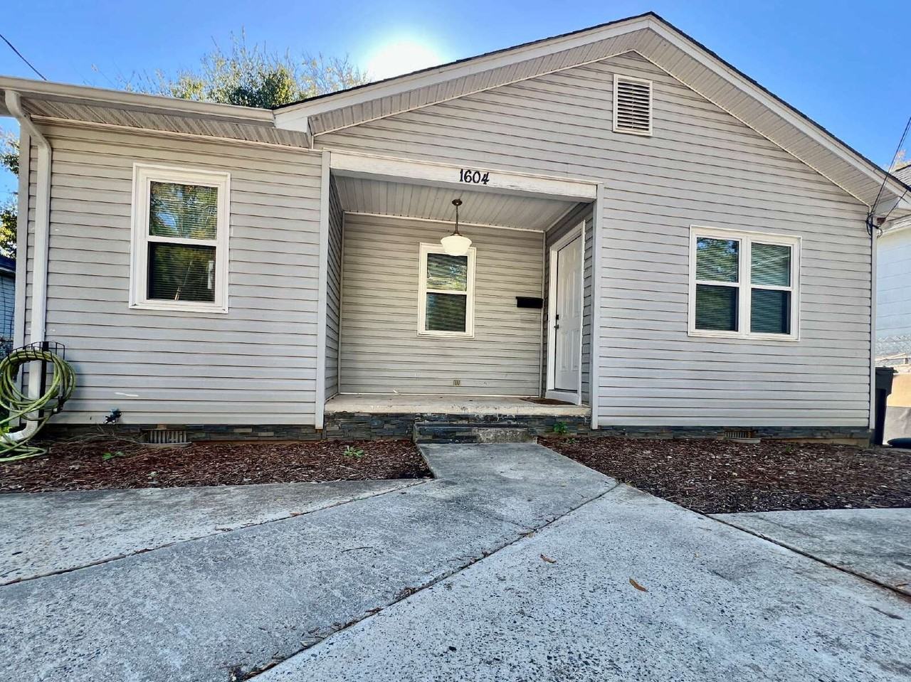 1604 N Davidson St - Photo 2 of 28