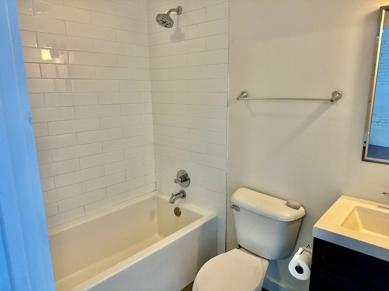 620 Opelousas Ave #201 - Photo 7 of 11