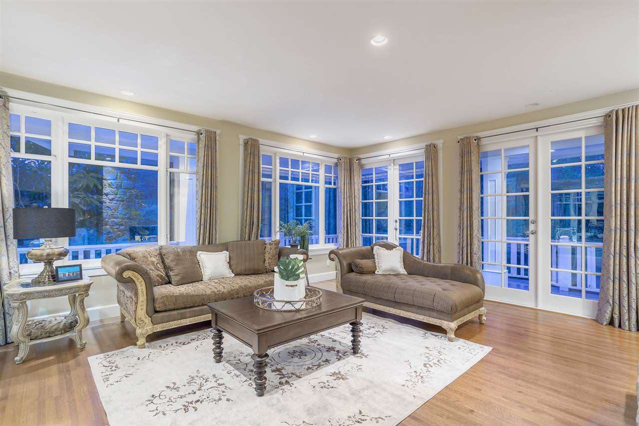 1785 Fulton Ave - Photo 4 of 15