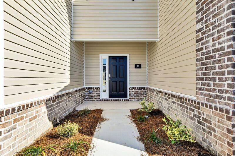 39 Coleman Ct - Photo 6 of 33