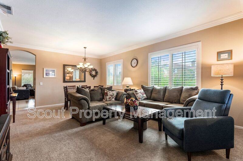 30911 Putter Cir - Photo 3 of 32