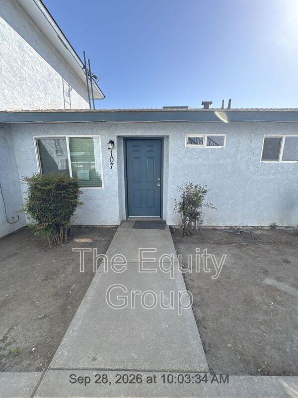 107 W Sonora Ave - Photo 2 of 18