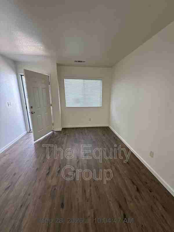 107 W Sonora Ave - Photo 4 of 18