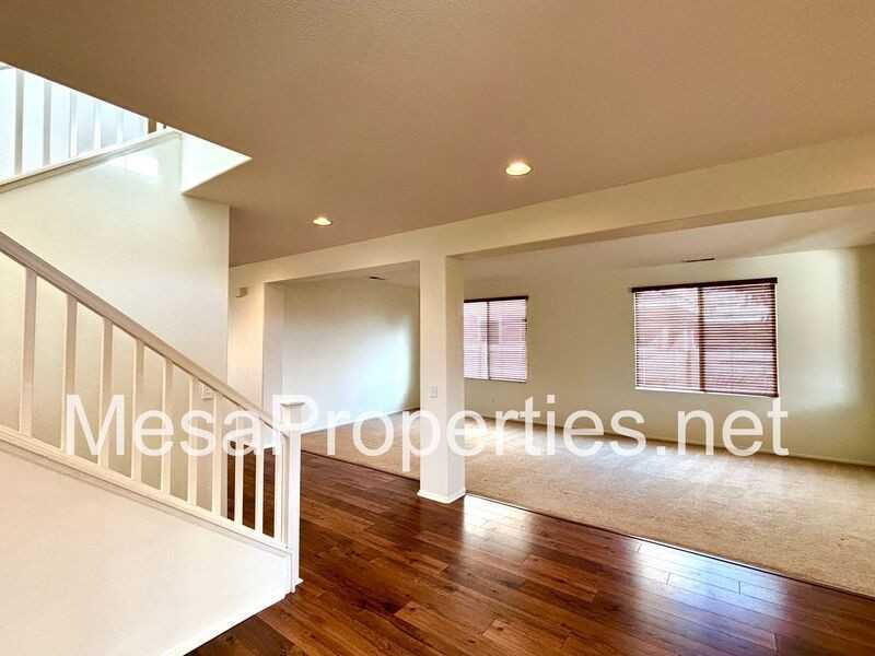 12396 Ava Loma St - Photo 4 of 45