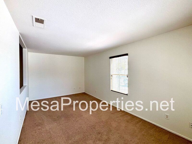12396 Ava Loma St - Photo 7 of 45