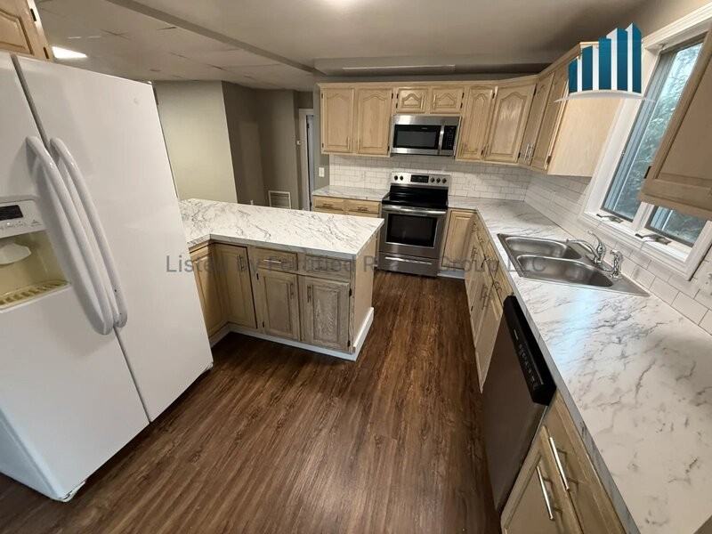 200 County St #1 - Photo 4 of 22