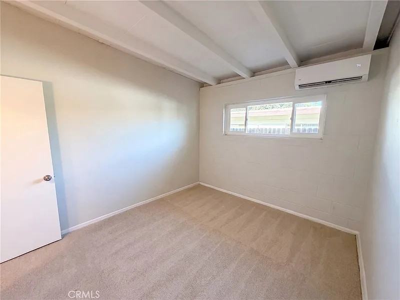 1311 Campus Avenue - Photo 2 of 7