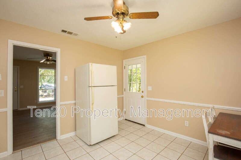 8343 Twin Chapel Dr - Photo 5 of 16