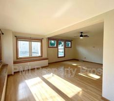 424 W College Ave - Photo 1 of 1