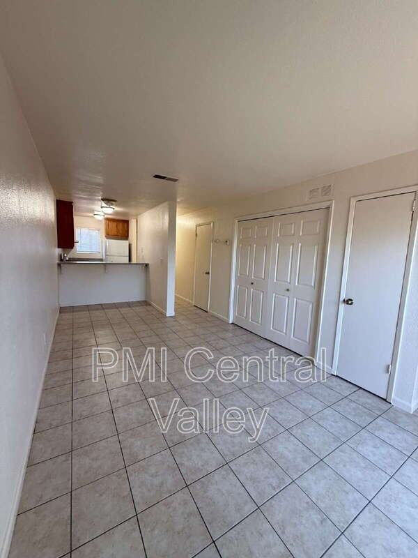 3557 Merced Ave - Photo 5 of 14