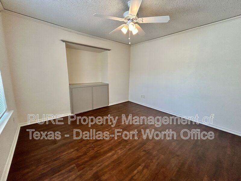 6752 Trail Lake Dr - Photo 5 of 19