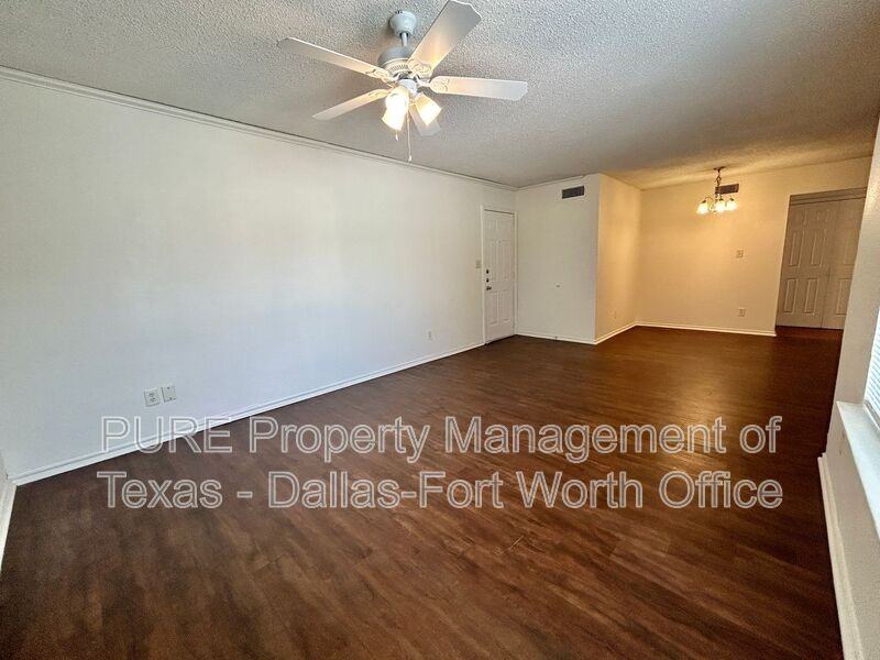 6752 Trail Lake Dr - Photo 7 of 19