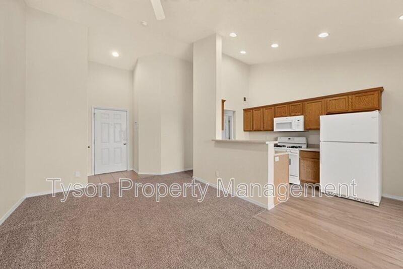 4209 Ridgeway Ct Se #C - Photo 6 of 23