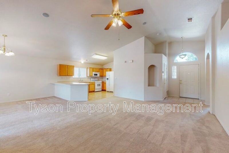 5916 Mesa Sombra Pl Nw - Photo 7 of 40