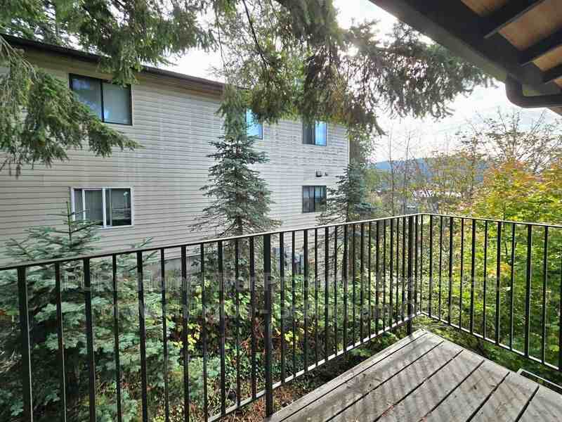 1252 Nevada St #303 - Photo 7 of 18