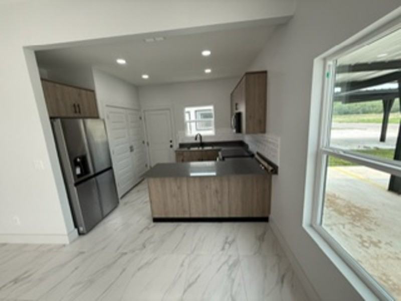 2813 Bravo Rd #B - Photo 2 of 7