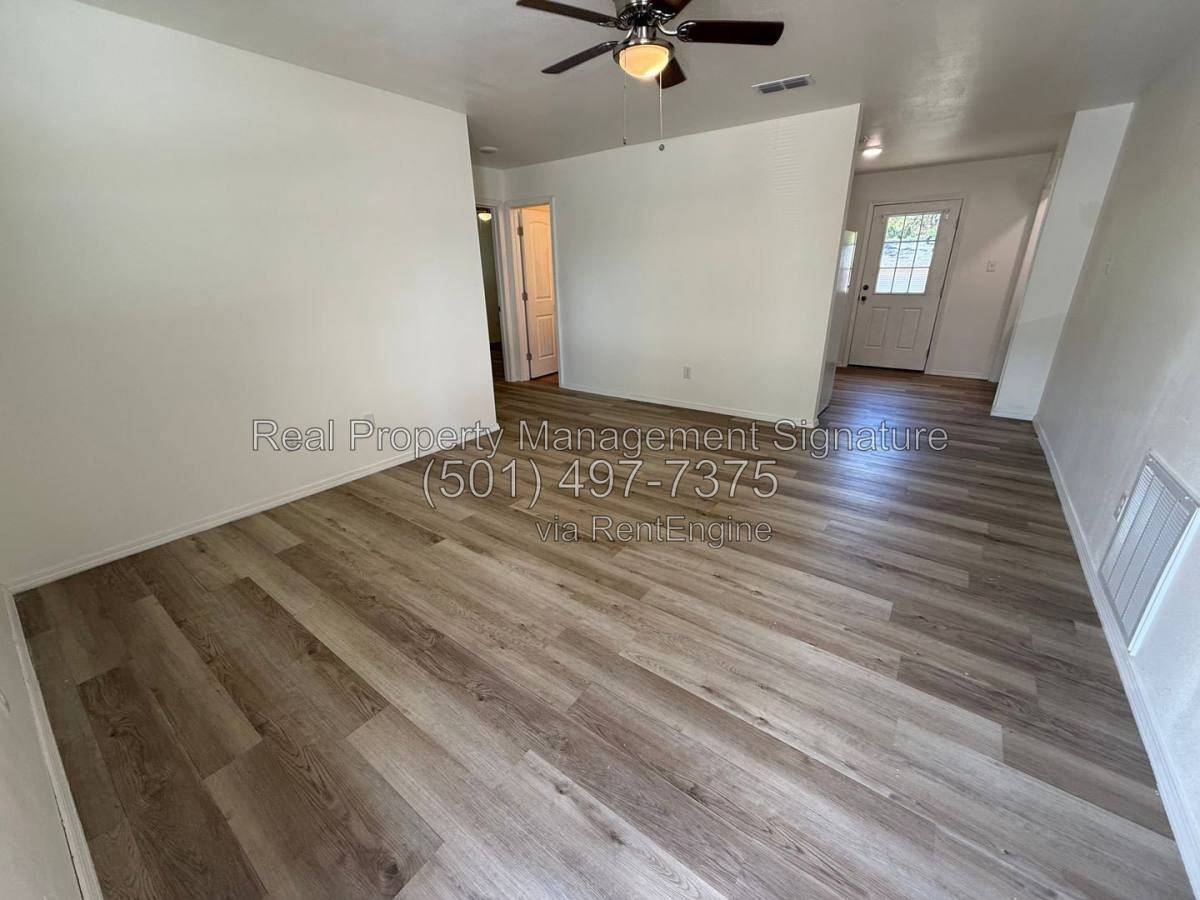 Highlander Cir #A - Photo 3 of 7