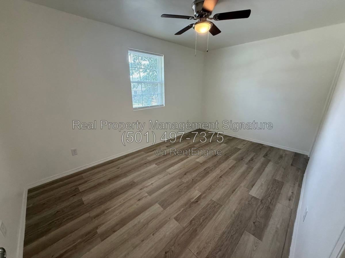 Highlander Cir #A - Photo 5 of 7