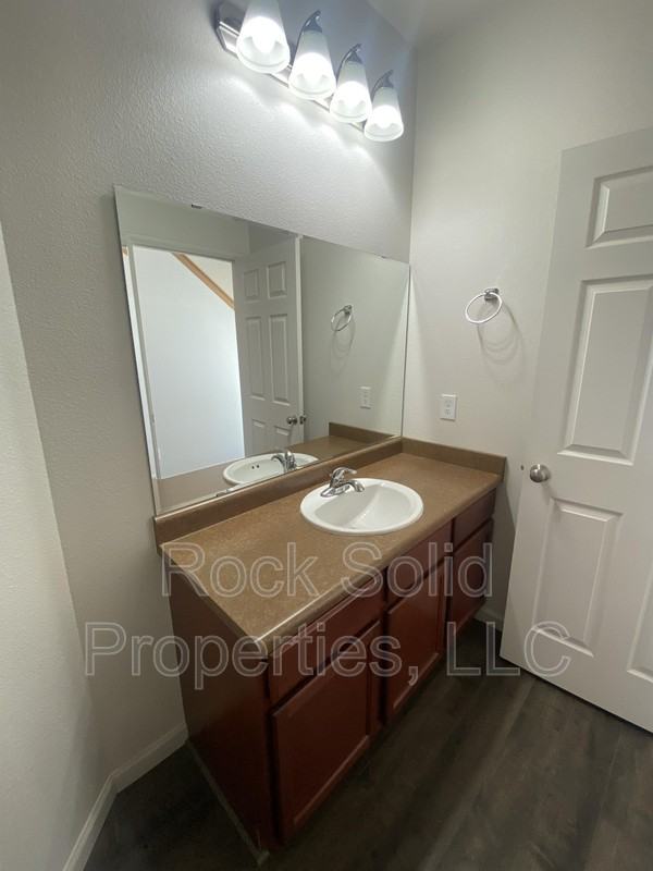 4011 Fillmore Ave - Photo 5 of 24