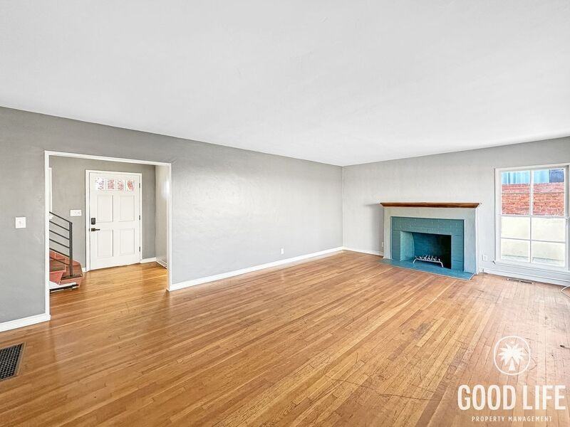 4911 College Ave - Photo 3 of 26