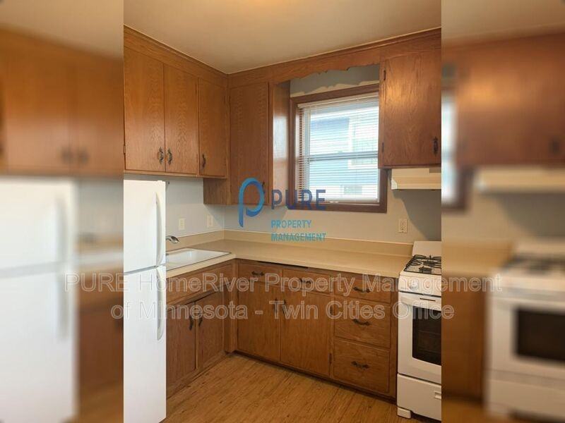 6821 Cedar Ave S #4 - Photo 3 of 11