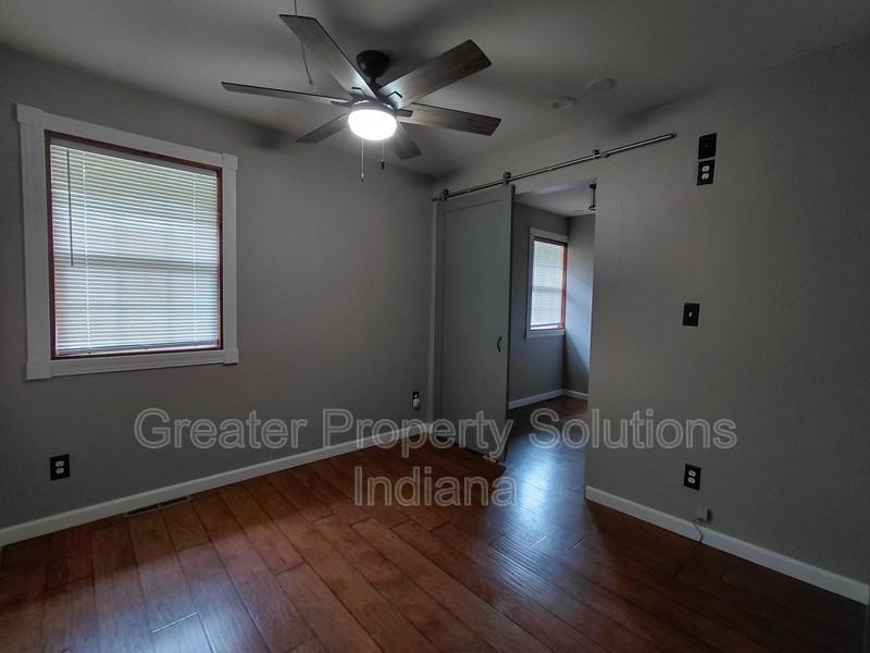 7000 W 127th Pl - Photo 7 of 8