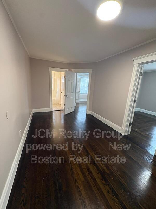26 Harwood St #5 - Photo 6 of 17