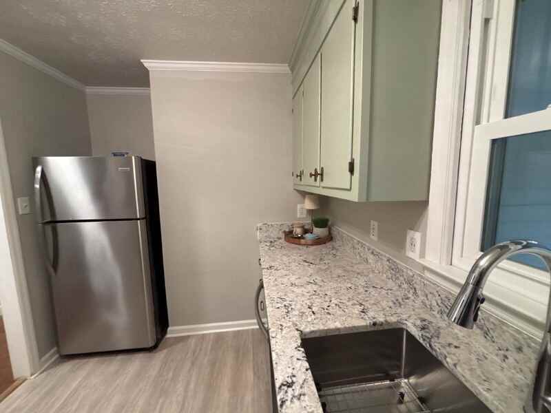 1121 Santa Fe Trl - Photo 6 of 13