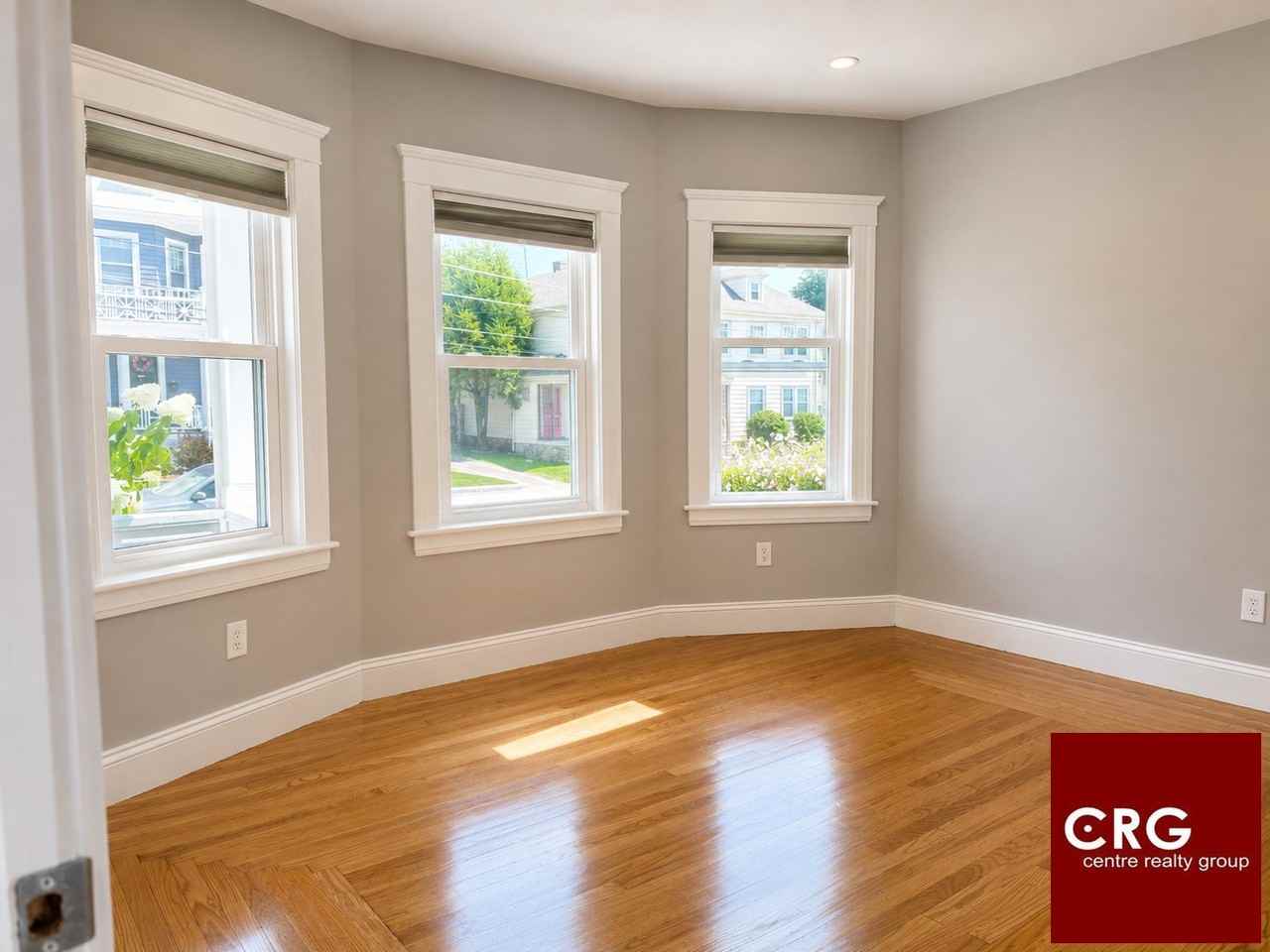 26 Saunders Rd - Photo 5 of 8