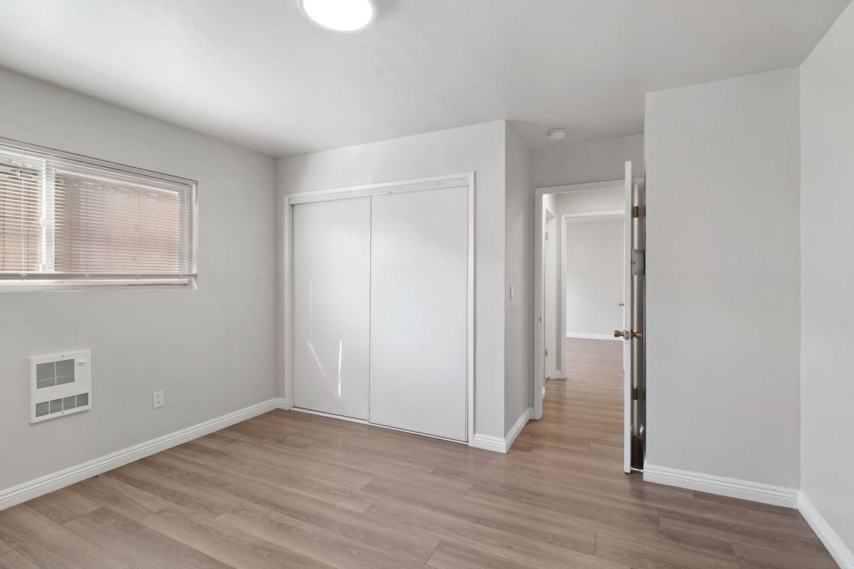 213 W Santa Barbara St ##C - Photo 6 of 10